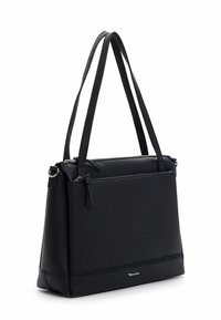 Czarna skórzana torebka o konstrukcyjnym kształcie i fakturowanym wykończeniu. Posiada dwa długie paski, zamknięcie na suwak oraz przednią kieszeń.