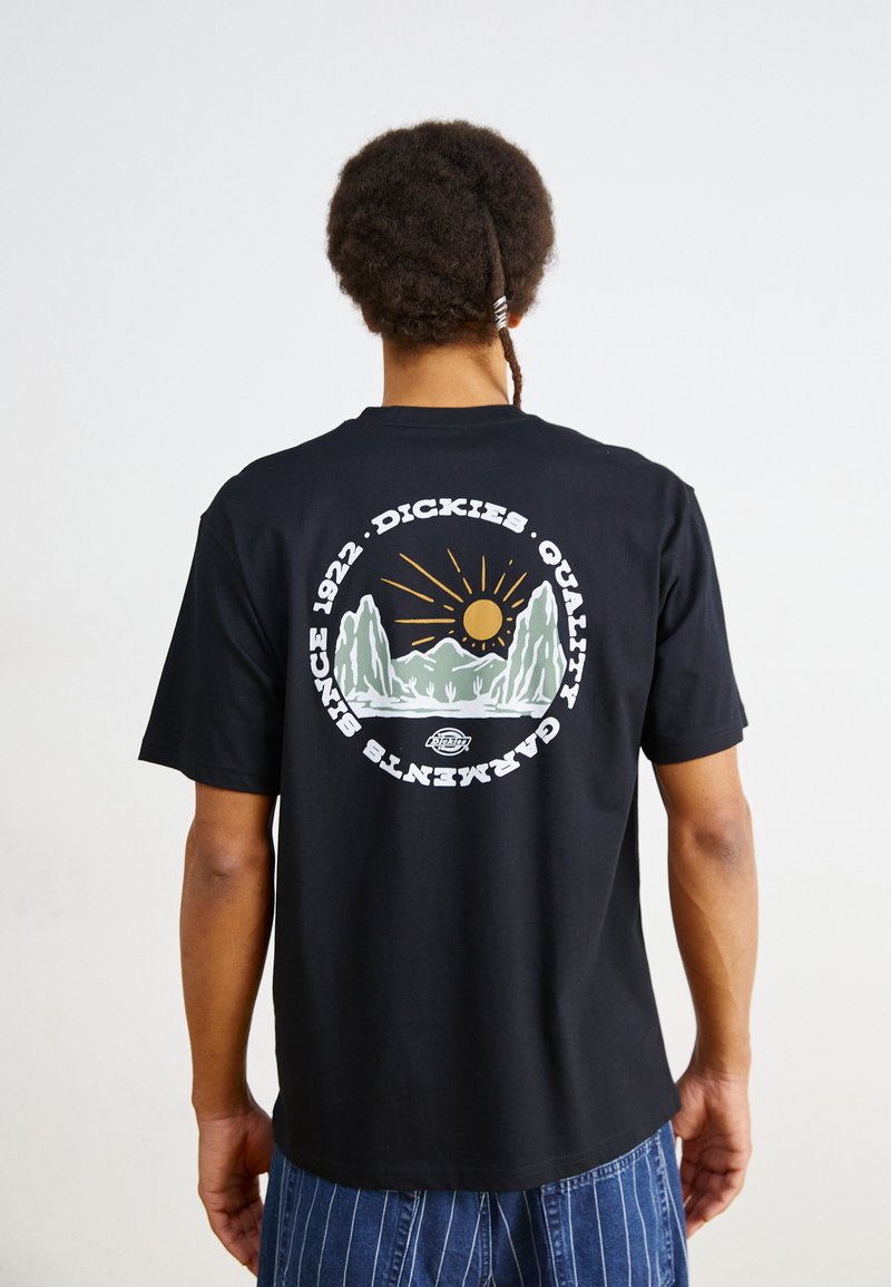 Dickies - OUTDOOR TEE - Print T-shirt - black, Enlarge