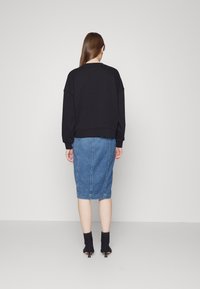 Pinko Sweatshirt - black