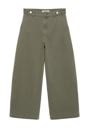 Široké kalhoty olivové barvy s vysokým pasem, zapínáním vpředu na knoflíky a zip, poutky na pásek a bočními kapsami.