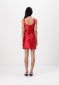 Even&Odd Juhlamekko - red