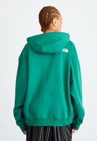 The North Face ESSENTIAL OVERSIZED HOODIE - Mikina - evergreen