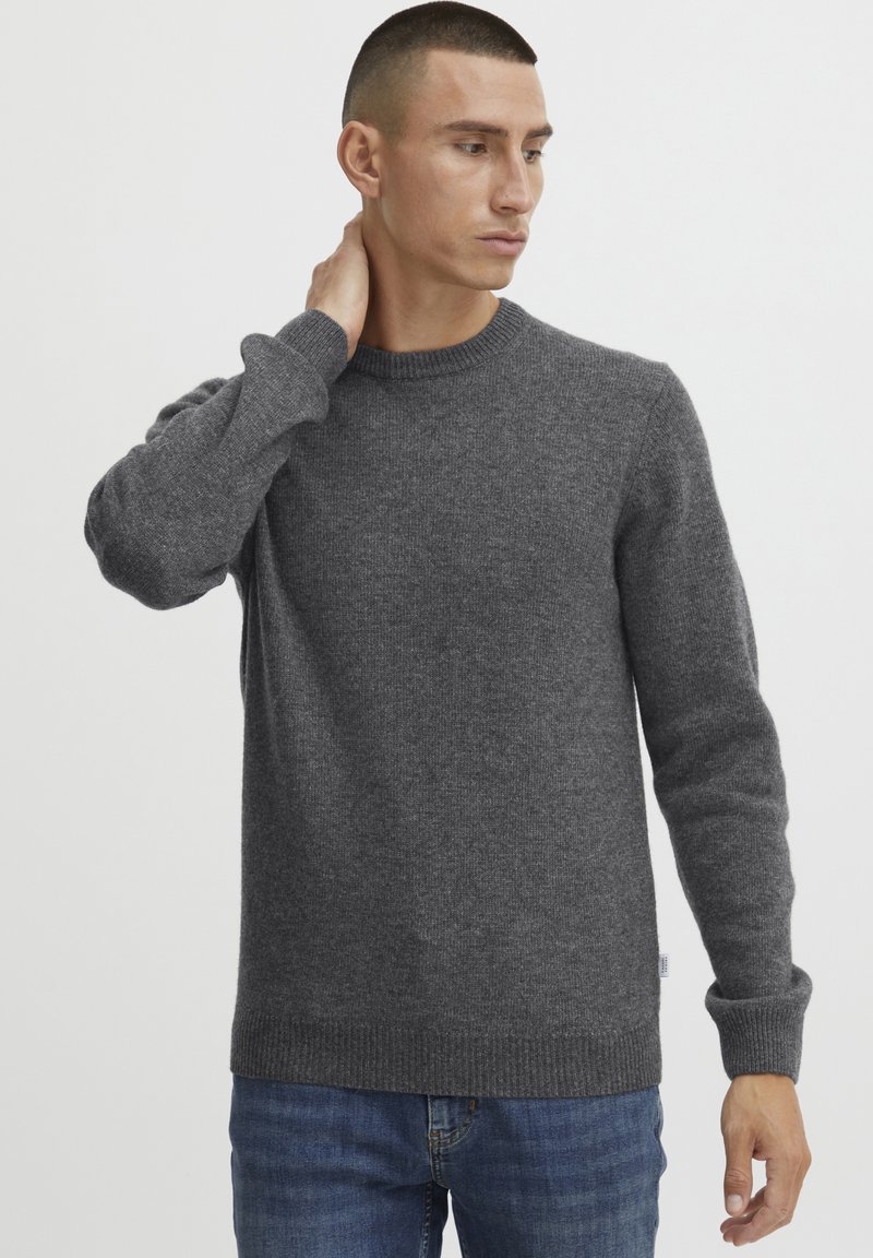 Casual Friday - CFKARL CREW NECK BOUNTY KNIT - Svetr - pewter mix, Zvětšit