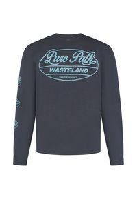Langarmlig T-shirt van marineblauwe katoen, met "Pure Path WASTELAND"-logo in lichtblauw op de achterkant en mouwen, ronde halslijn en een ontspannen pasvorm.