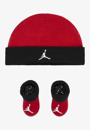 Jordan BASIC HAT BOOTIE UNISEX SET  - Berretto - gym red