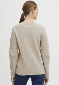 Oxmo OXHelga - Gilet - oatmeal