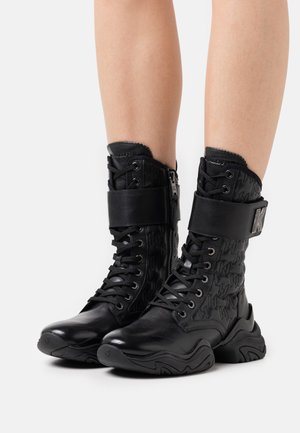 GEMINI HI LACE BOOT - Plateaustiefel - black