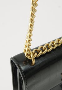 LOVE ONE MINI Sac bandoulière black/antique gold-coloured
