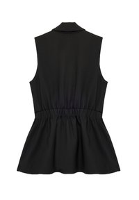 Musta hihaton toppi, jossa on kaulus, rypistetty vyötärö ja virtaava peplum-muotoilu. Sujuva kangas, jossa ei ole näkyviä kuvioita.