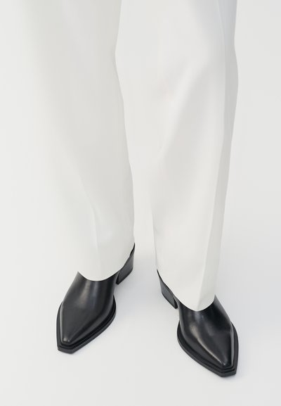 KELSEY - Bottines de cowboy / motard - black