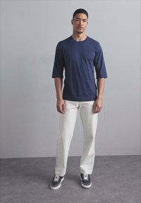 KNITID CREW NECK TEE - Pamata T-krekls - dolphine blue