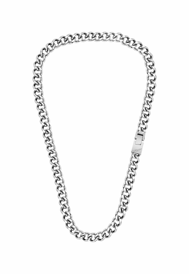 Collana in argento con anelli intrecciati, caratterizzata da una superficie liscia e lucida e un dettaglio con chiusura rettangolare.