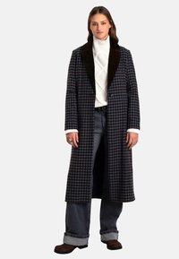 THE-ARE Manteau classique - multicolor