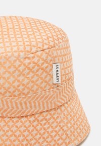 SUMMERY Copenhagen MIO BUCKET HAT - Platmale - dusty orange