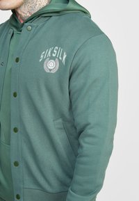 SIKSILK Sudadera con cremallera - green