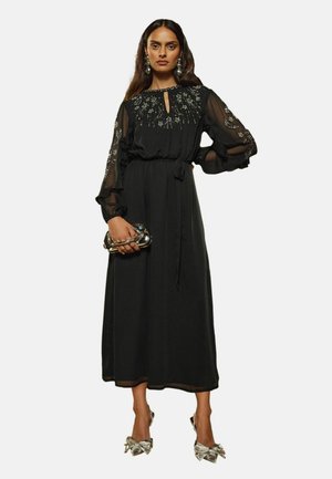 PETITE - EMBELLISHED LONG SLEEVE MIDI - Apģērbs svinīgiem gadījumiem - black star