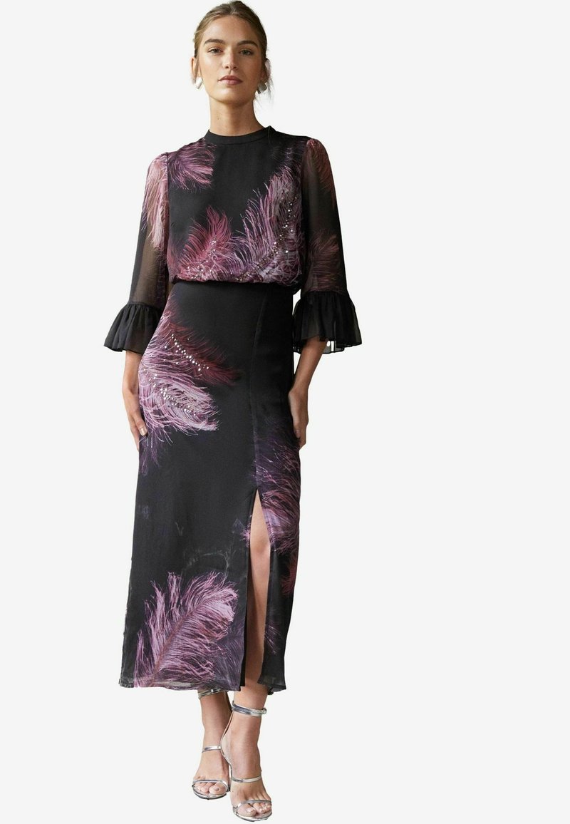 Love & Roses FLUTE SLEEVE FEATHER PRINT MIDI - Denní šaty - purple