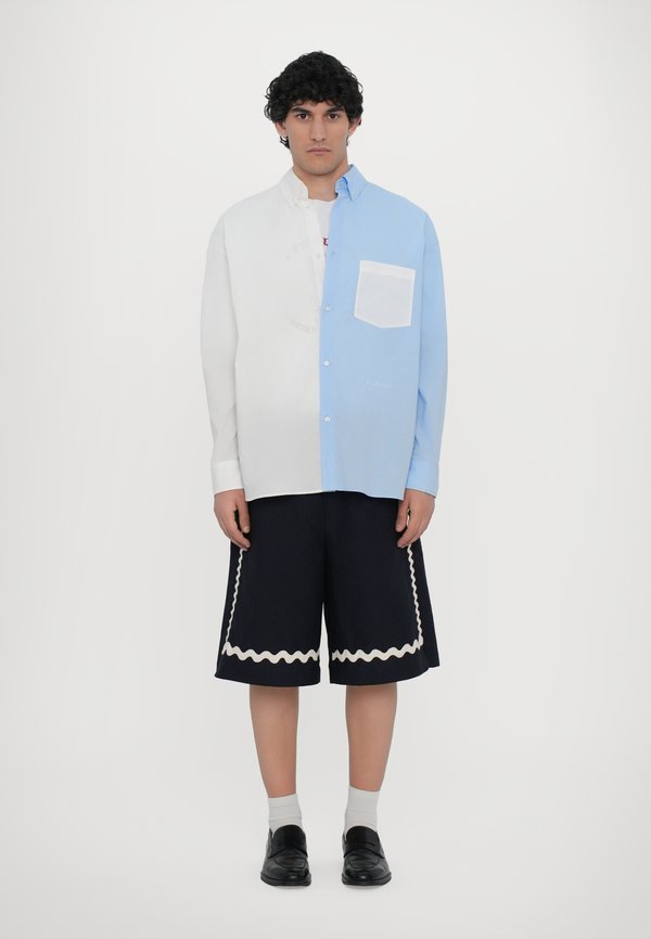 WAVE TRIM LOGO EMBROIDERED UNISEX - Shorts3