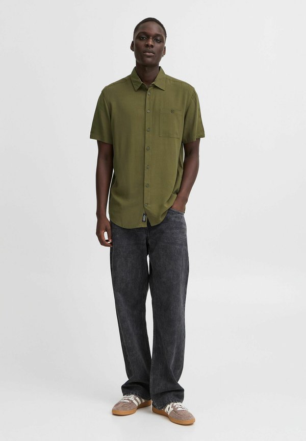 BHSHIRT - Shirt - olive night2