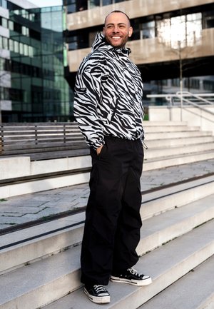 Larkson, TOVE UNISEX - Pantalones - black