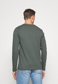 Marc O'Polo Pitkähihainen paita - dark green