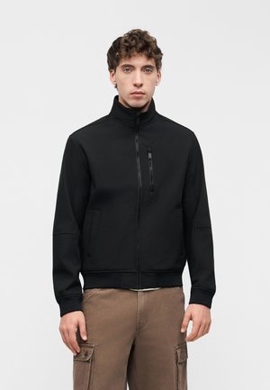 Jack & Jones, JJELIAM SOFTSHELL BOMBER NOOS - Outdoorjacke - black