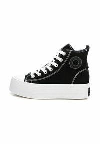 Zapatilla alta de lona negra con suela de goma blanca, costuras blancas, acento de logo redondo y cuello acolchado para mayor comodidad.
