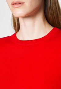 pure cashmere CLASSIC CREW NECK  - Pullover - red