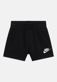 Μαύρο αθλητικό σορτς από βαμβάκι με ελαστική μέση. Διαθέτει λευκό λογότυπο Nike στην αριστερή πλευρά. Ομαλή υφή και απλός σχεδιασμός.
