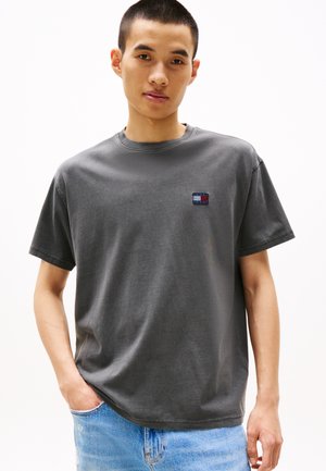 LABEL TEE - Basic T-shirt - washed black