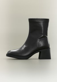 Δεν επιλέχθηκε, black