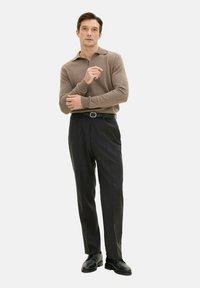 Oscar Jacobson PEPE - Piké - walnut beige