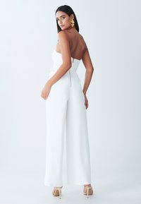 BWLDR COLETTE  - Mono - white
