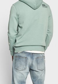Redefined Rebel Felpa con cappuccio - green
