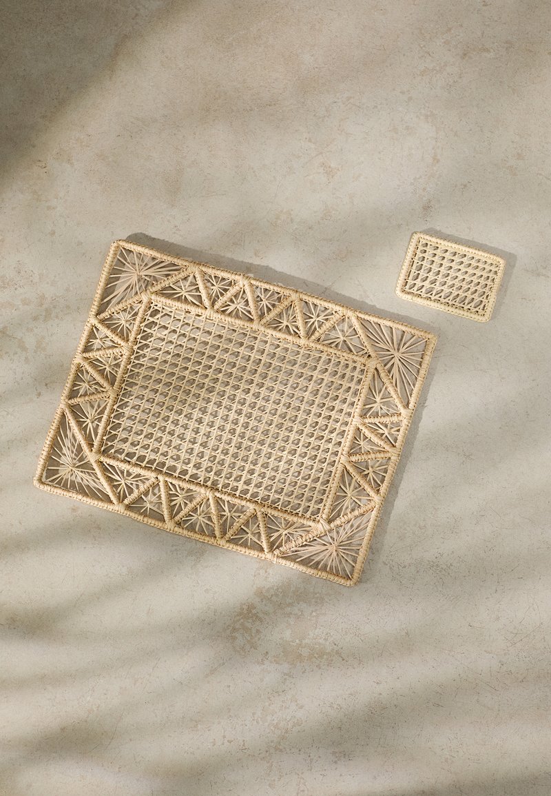 Sensi Studio - CALADO RECTANGULAR  PLACEMAT SET - Tablettisetti - beige, Suurenna