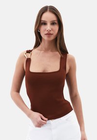 oxxo top mit weitem ausschnitt