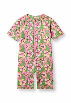 Salopetă cu mâneci scurte pentru copii, decorată cu flori de hibiscus roz, galbene și coral și frunze verzi, cu închidere frontală cu fermoar.