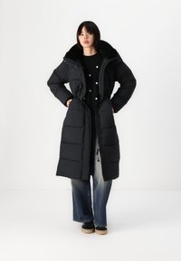 Abercrombie Fitch Full-Length Ultra Puffer Winter coat black
