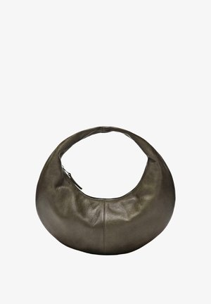 Dunkel olivgrüne Leder-Handtasche in Halbmondform mit einem Reißverschluss entlang der oberen Kante und einem kurzen Griff.