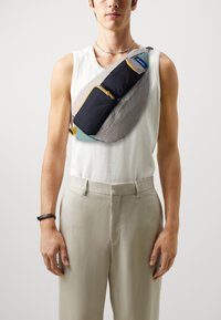 KAVU - MINI ROPE SACK UNISEX - Puusakott - yosemite Väikepilt 1