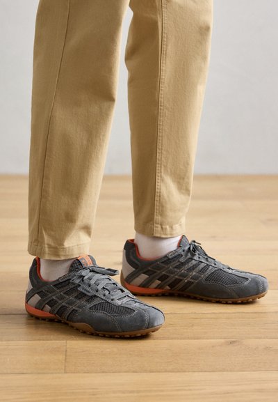 SNAKE ORIGINAL - Baskets basses - grey