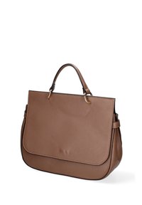 Borsa a mano in pelle marrone con finitura textured, dotata di manico superiore, chiusura a pattina e dettagli in metallo dorato. Design strutturato.