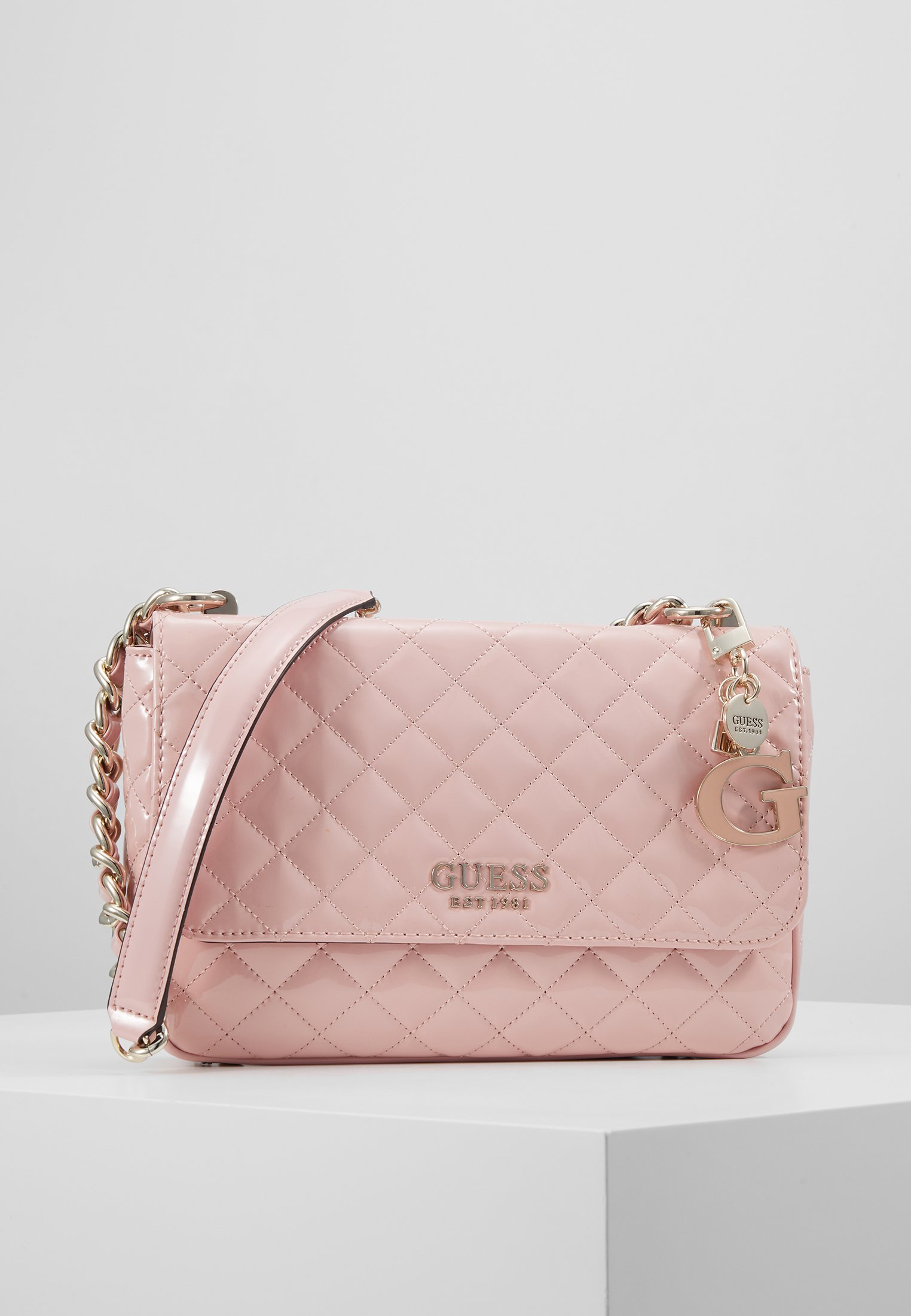 Guess MELISE SHOULDER BAG Handväska roseljusrosa Guess MELISE SHOULDER BAG Handväska blacksvart Zalando.se