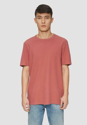 - T-shirt basic
