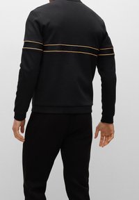 BOSS Felpa con zip - black