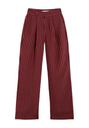 Pantalones de talle alto y pierna ancha con rayas verticales en rojo y rojo oscuro y detalle de pretina con doble botón.