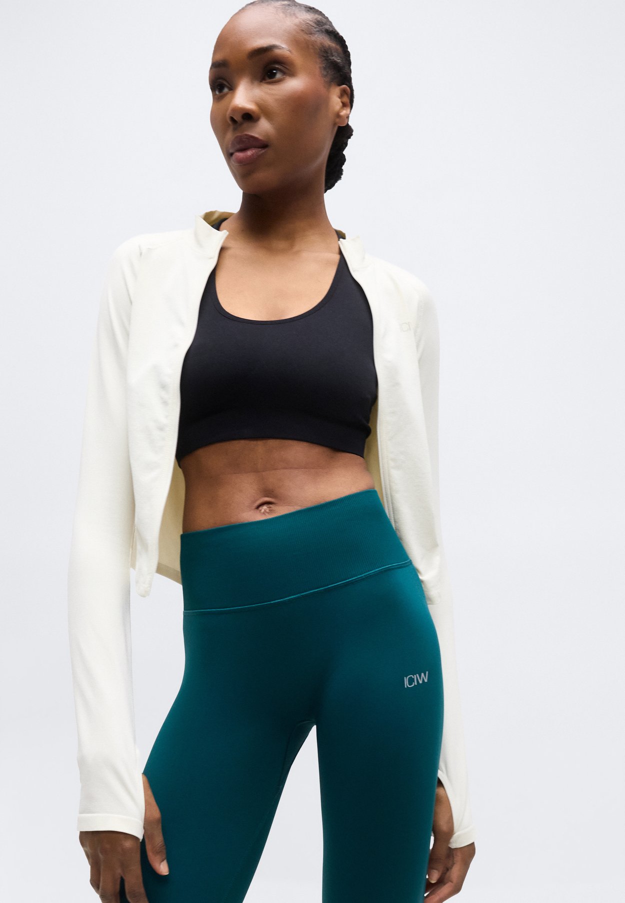 DEFINE SEAMLESS V SHAPE TIGHT