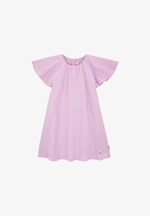 Fliederfarbenes Kleid mit flatternden Ärmeln, gerafftem Ausschnitt und weicher Struktur. Mit einem Bärenaufnäher am Saum und lockerer A-Linien-Silhouette.