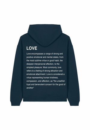 Felpa navy con cappuccio e cordino. Presenta una grande scritta bianca sul retro che definisce "amore" in un chiaro font sans-serif.