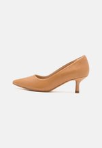 Clarks VIOLET RAE - Pumps - camel/nude - Zalando.se
